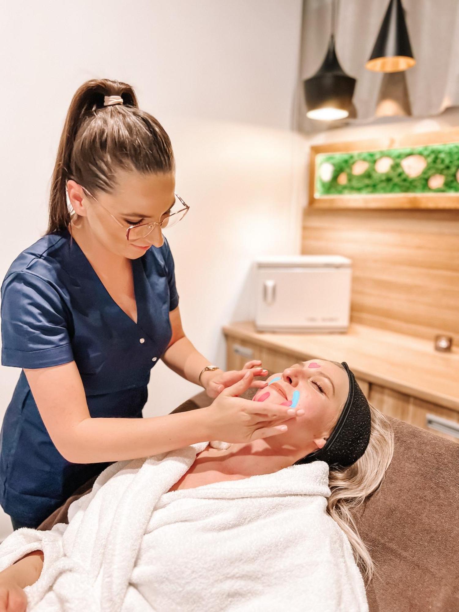 Notera Hotel Spa Charzykowy Luaran gambar