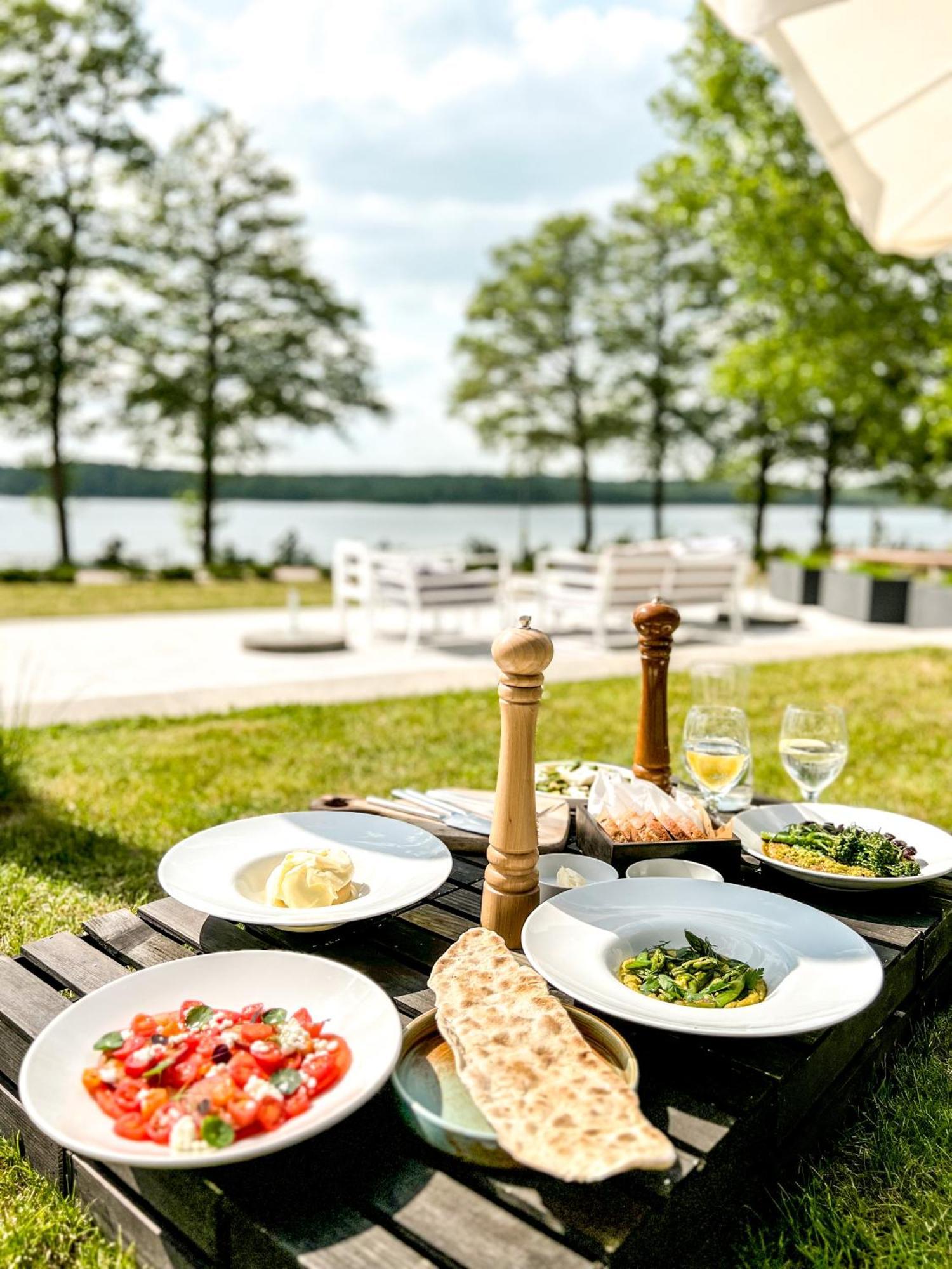 Notera Hotel Spa Charzykowy Luaran gambar